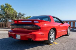 Pontiac Firebird Trans Am 1998 305 CV