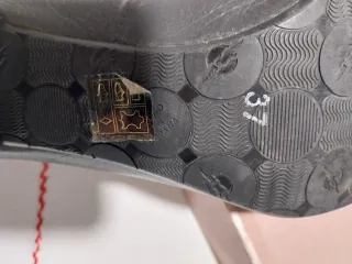 Zapatos de piel con tacón cómodo