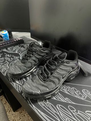 Nike Air Max Plus Negras Talla 42