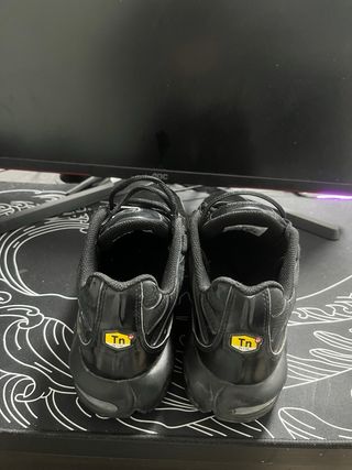 Nike Air Max Plus Negras Talla 42