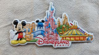 Imán 30 - Disneyland París - Mickey Mouse y Letras