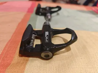 Pedales XLC Carretera