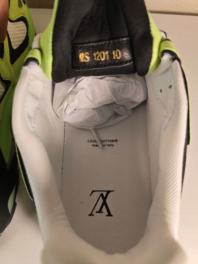 Louis Vuitton Runner Tatic Verde Taglia 44