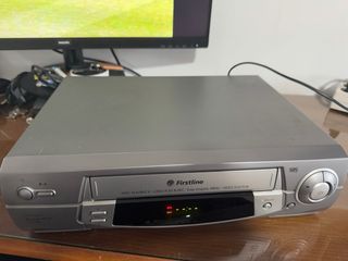 Reproductor VHS Firstline