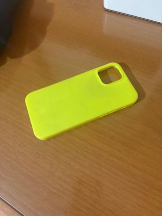 Cover Giallo Fluo iPhone 12/12 Pro