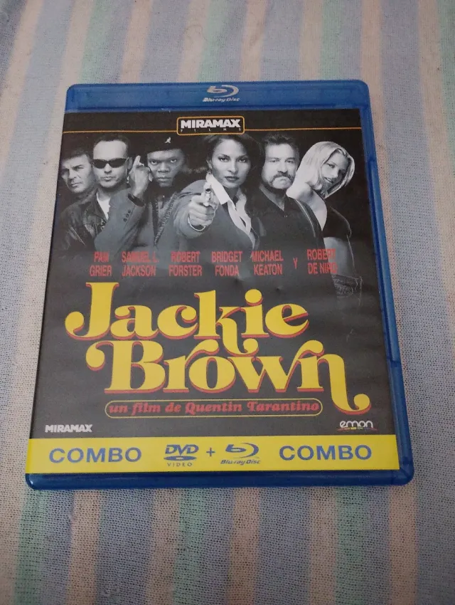 Jackie Brown Blu-ray + DVD Combo