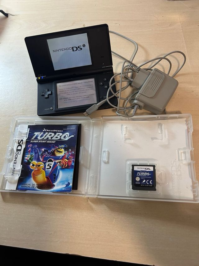 Nintendo DS Negra + Juego Turbo