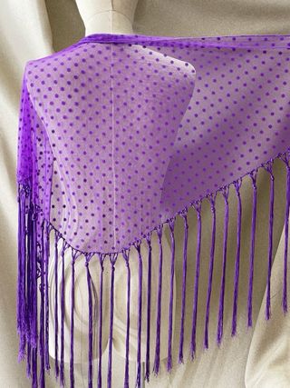 Mantoncillo Flamenca Plumeti Morado