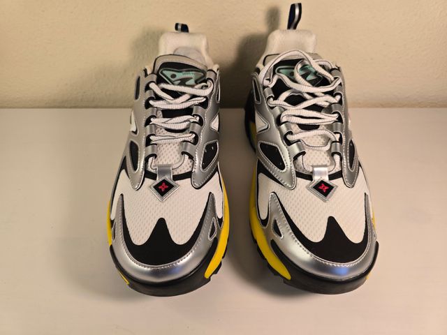 Louis Vuitton Corredor Tatic Taglia 43