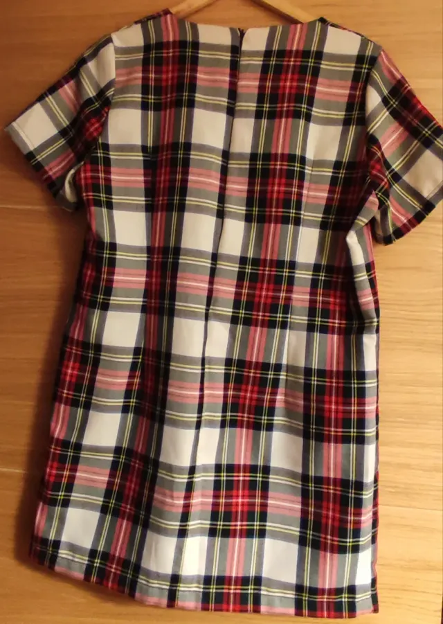 Vestido hecho a mano talla L.