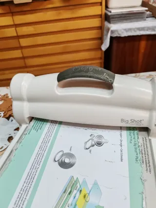 Big Shot Plus con fustelle