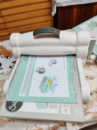 Big Shot Plus con fustelle