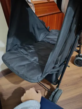 Carrito de bebé casi nuevo