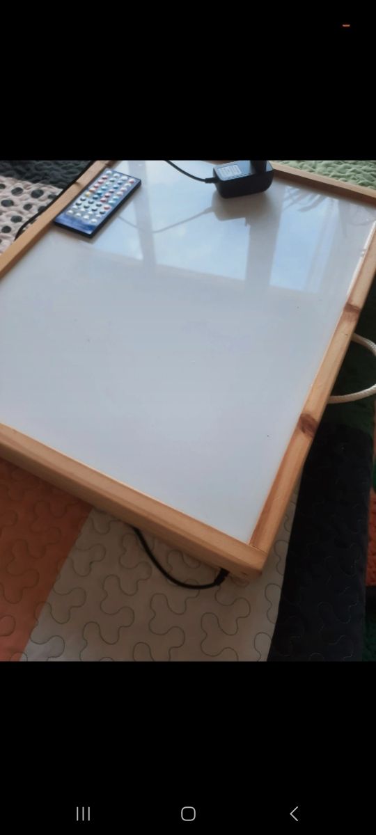 Mesa sensorial de madera