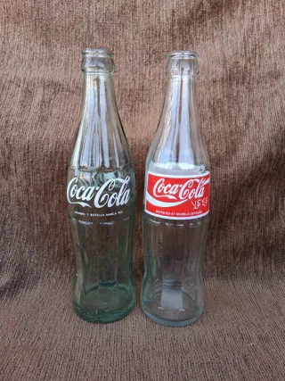 Bottiglie antiche di Coca-Cola