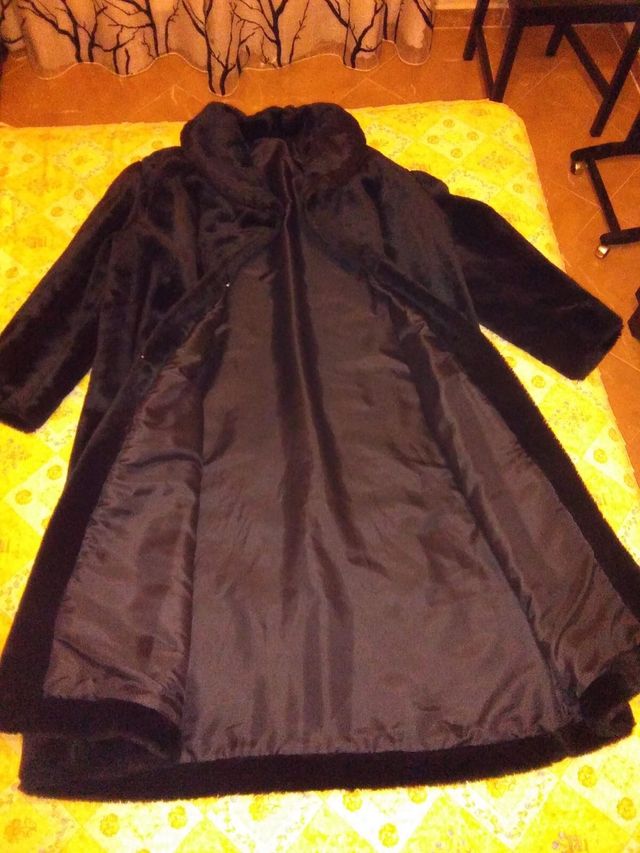 Abrigo largo negro mujer