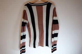 Jersey Shein rayas blanco, negro y marrón