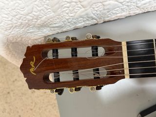 Guitarra Flamenca Amplificada