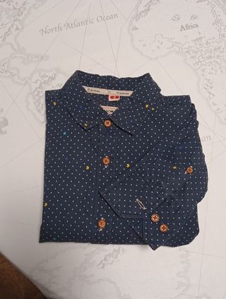 Camisa niño azul con come cocos de colores Talla S