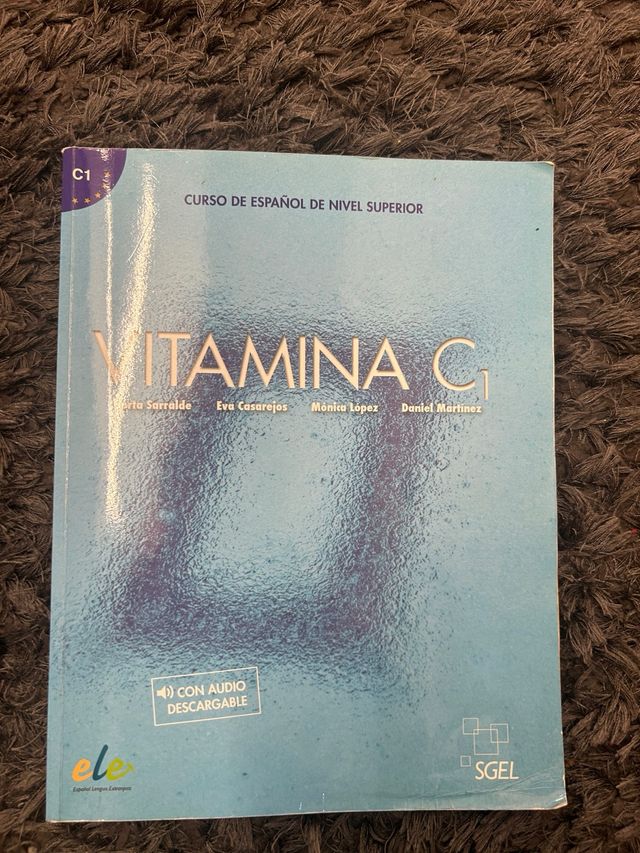 Libro VITAMINA C1 libro para aprender español