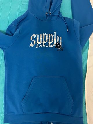 Conjunto chándal Supply & Demand azul