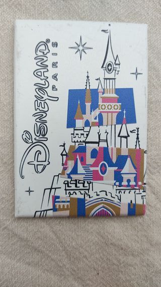 Imán 31 - Disneyland París - Castillo de Disneylan