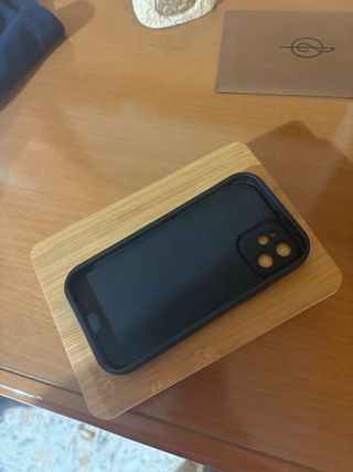 Cover iPhone 12 con stampa leopardata