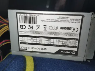 Torre PC con Fuente de Alimentación