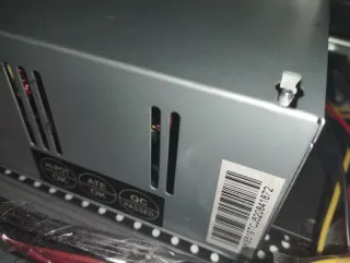 Torre PC con Fuente de Alimentación