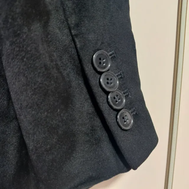 Abrigo Versace Negro con Forro Verde