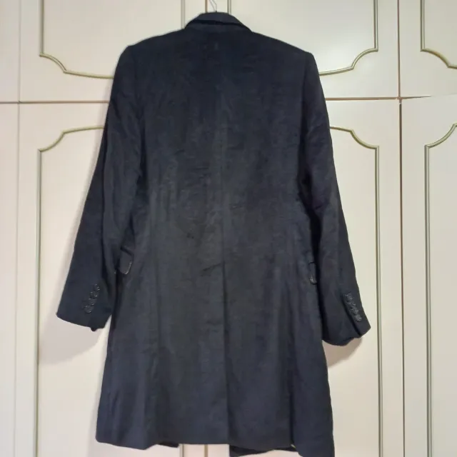 Abrigo Versace Negro con Forro Verde