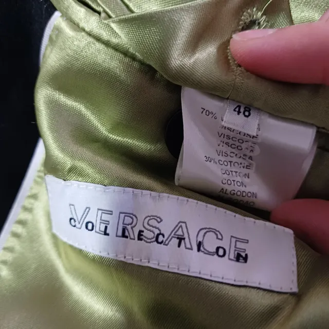 Abrigo Versace Negro con Forro Verde