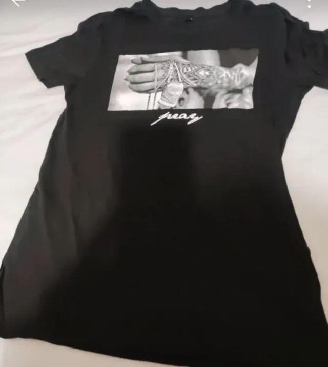 Camiseta Mister Tee Negra Manga Corta