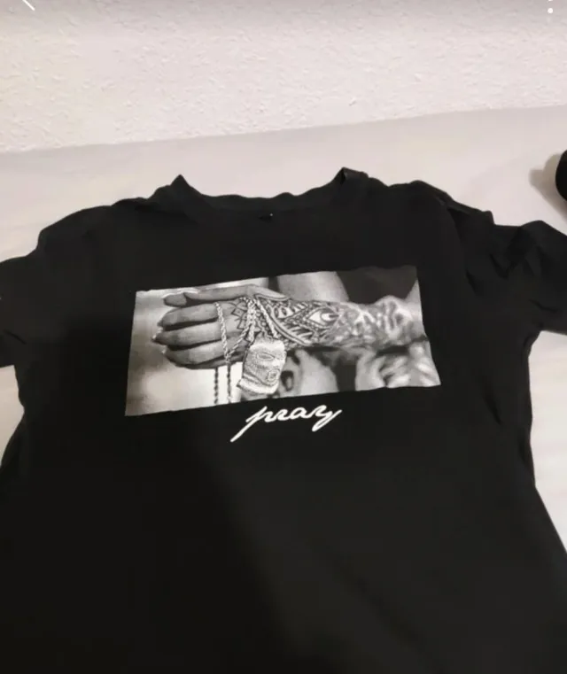 Camiseta Mister Tee Negra Manga Corta