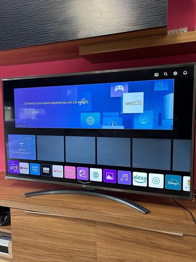 TV LG 50 4K HDR Curva Negra/Plateada.