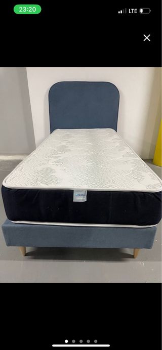 Cama 90 con cabecero incluido (Colchón no incluido