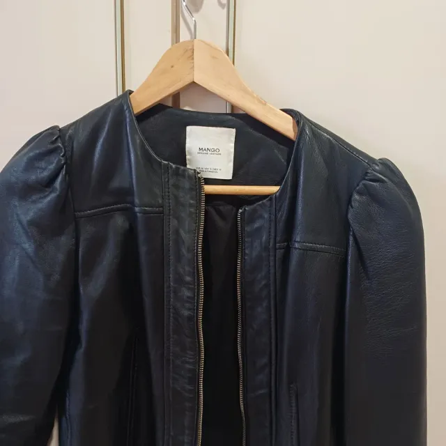 Cazadora de cuero Mango negra