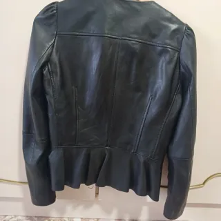 Cazadora de cuero Mango negra