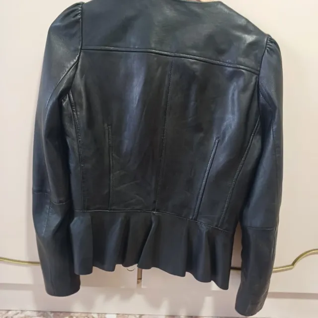 Cazadora de cuero Mango negra