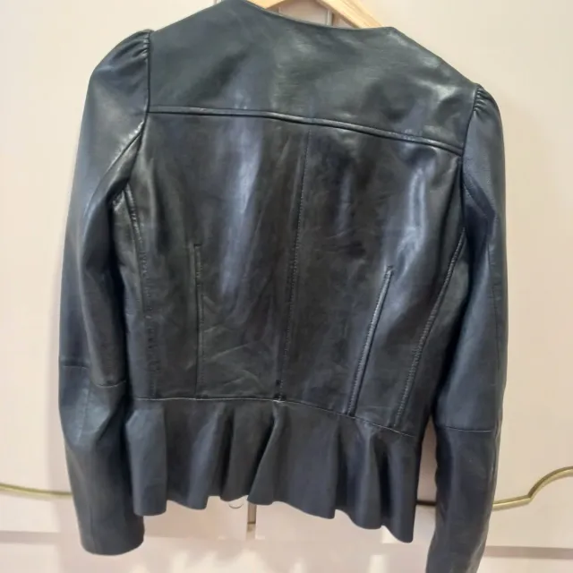 Cazadora de cuero Mango negra