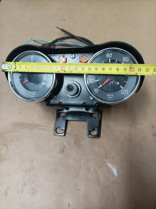 Panel de relojes Motor Hispania Sport