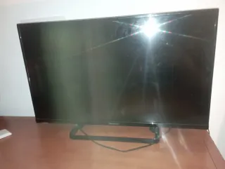 Televisión Panasonic Negra