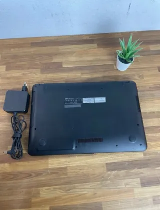 Portátil Asus
