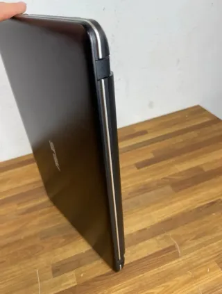 Portátil Asus