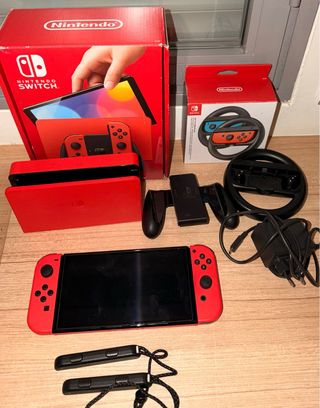 Nintendo Switch OLED Roja y Negra