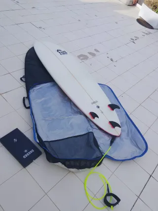 Tabla surf Full&Cast + funda a medida