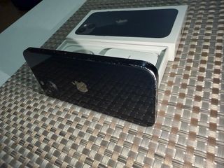 iPhone 13 128GB Negro/Azul Marino