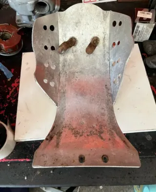 Cubrecarter KTM 250F 4T Aluminio