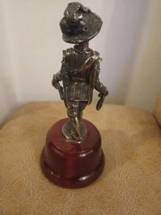 Figura Seises Sevilla Bronce Peana Madera