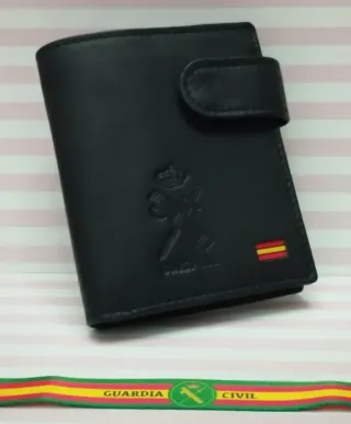 CARTERA MONEDERO PIEL DISEÑO GC + REGALO PULSERA